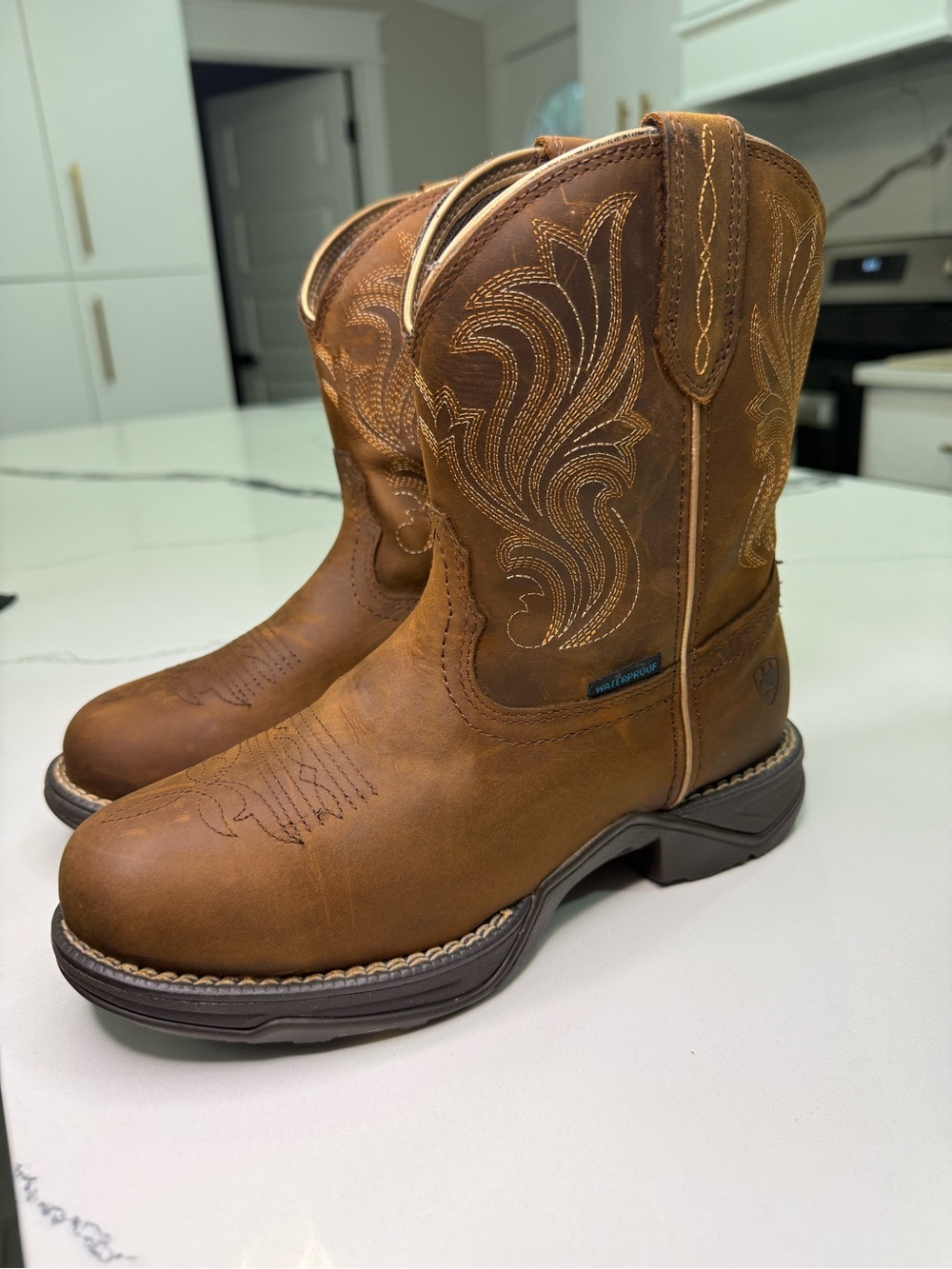 Ariat Anthem Women's Shortie Waterproof Western Boots Brown Leather 6.5B